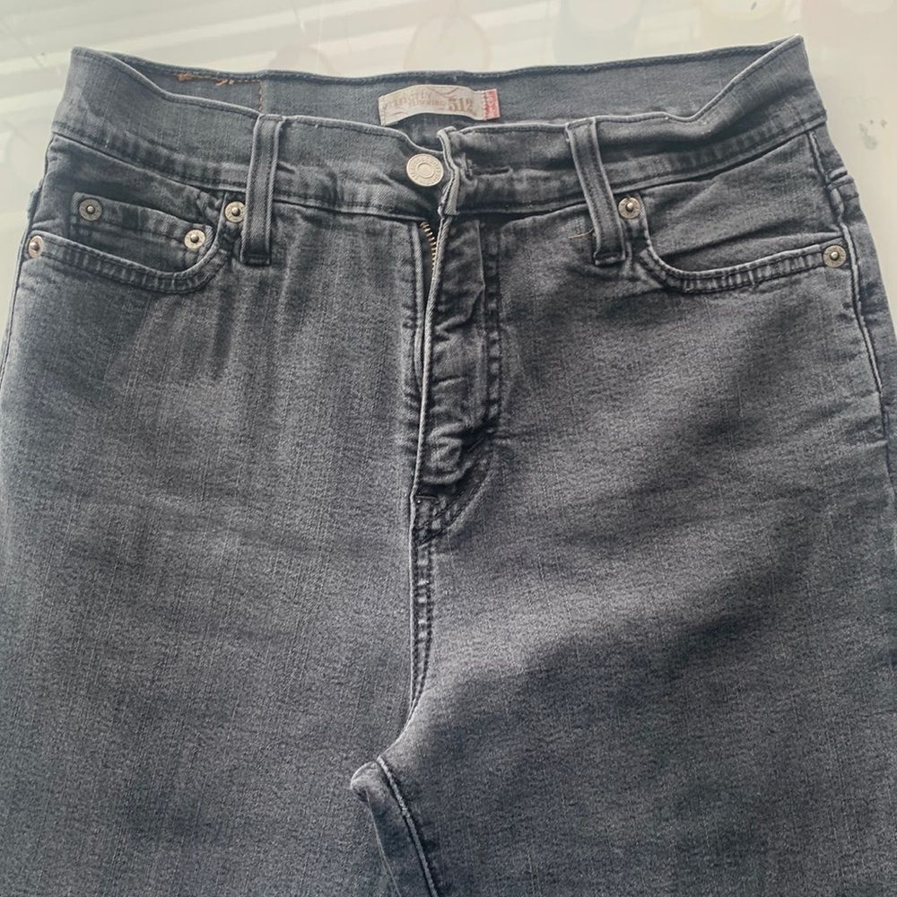 Levi’s 512 perfectly slimming 10 medium